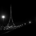 En pente douce vers la tour Eiffel by night...